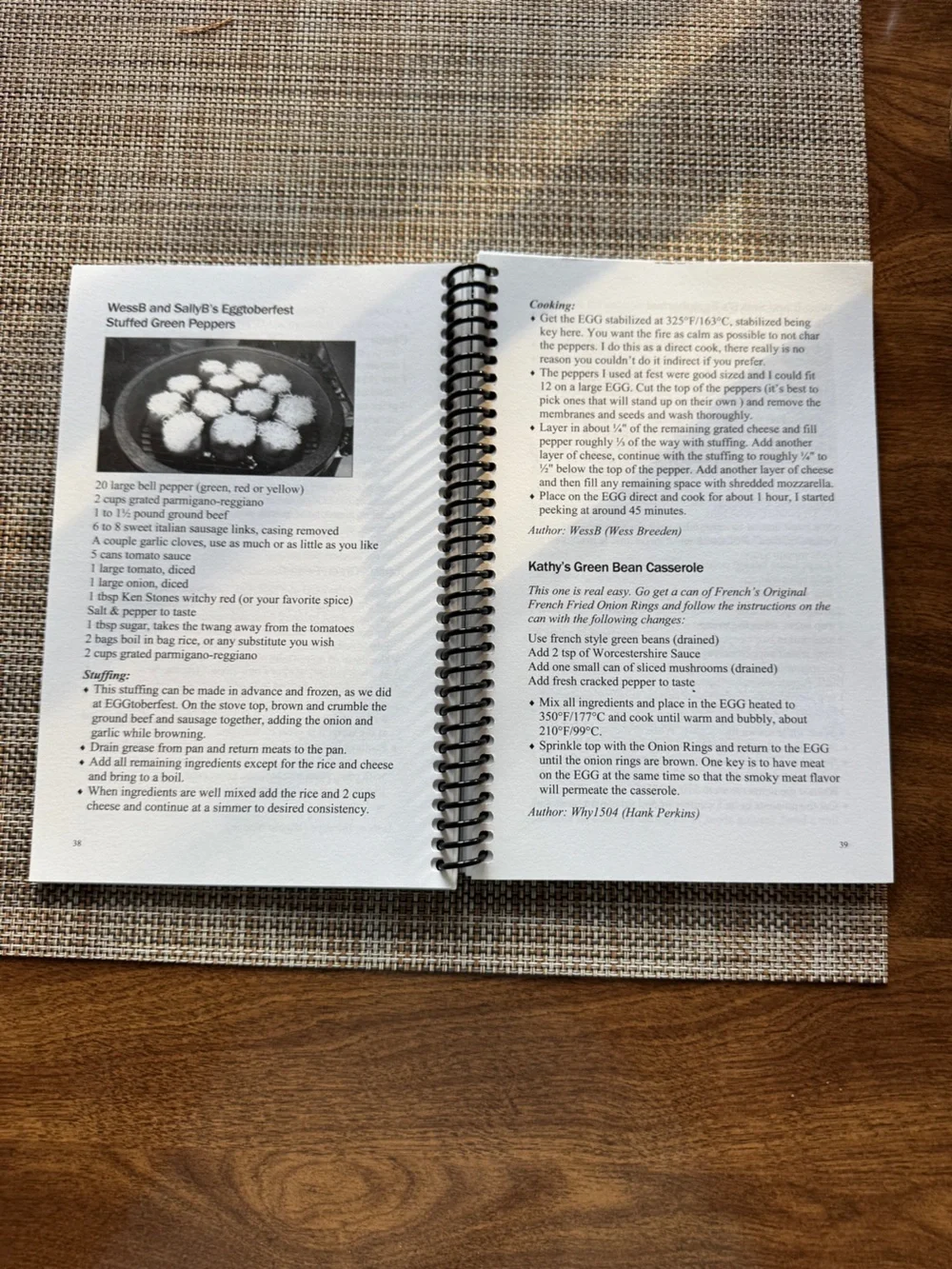 Big Green Egg EGGtoberfest Cookbook: The Ultimate Cooking Experience